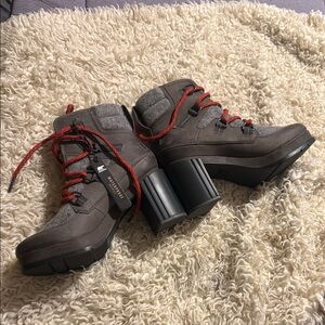 Sorel Gray Waterproof Ankle Boots with Red Laces